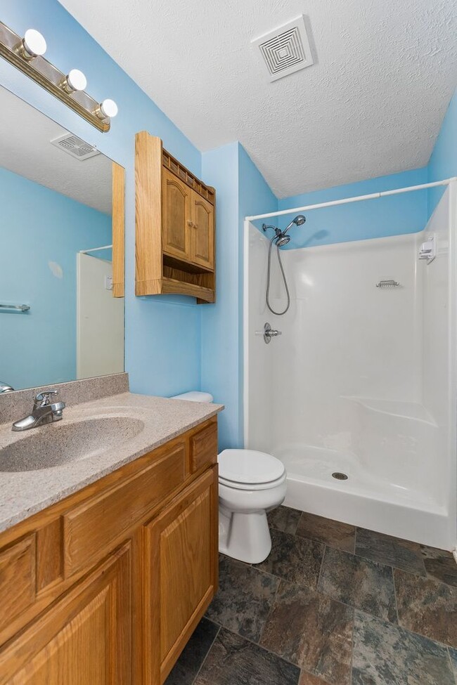 Building Photo - 4027 N 172nd Ave