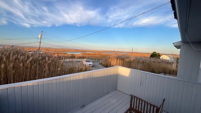 Building Photo - The Beautiful Captree Island