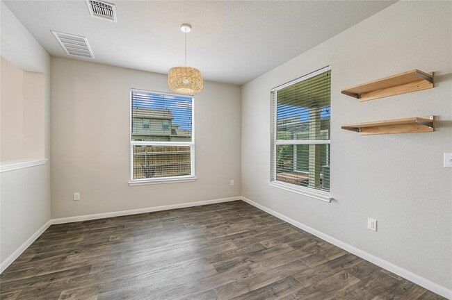 Building Photo - 2200 Arborside Dr