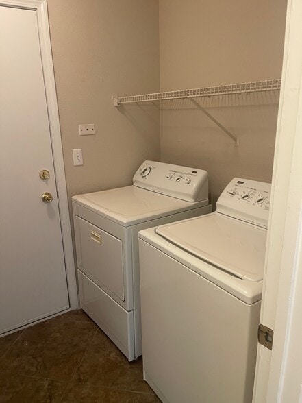 Building Photo - 5424 Eagle Claw Ave