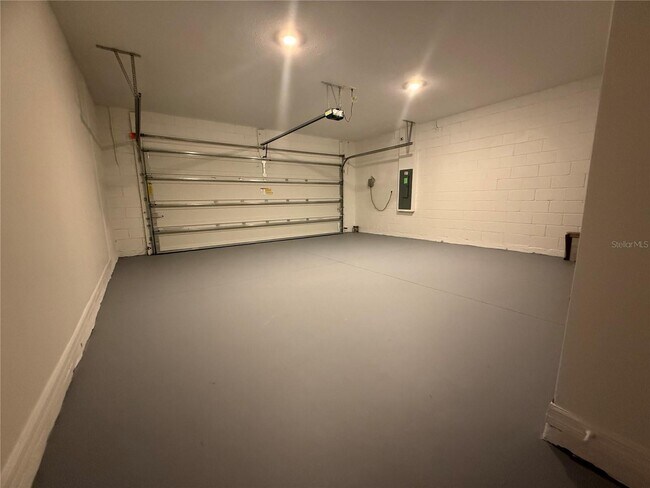 Building Photo - 1301 Diego Ter