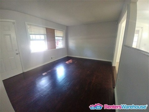 Building Photo - 2574 Brentford Pl