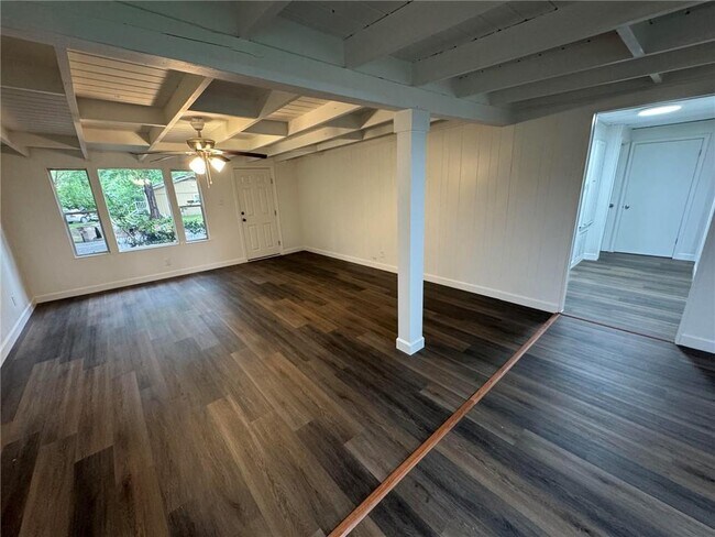 Building Photo - 2855 Gill Rd