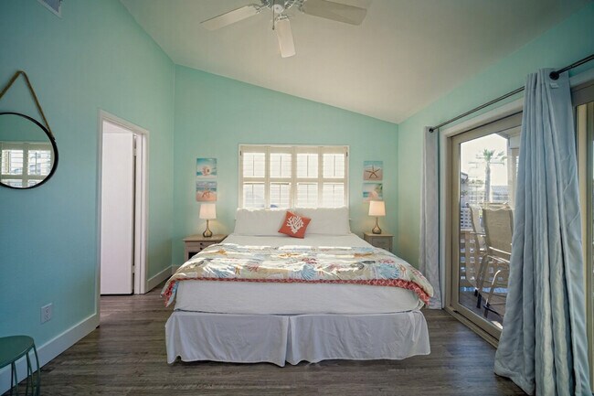 Building Photo - 1902 Bayhouse Dr