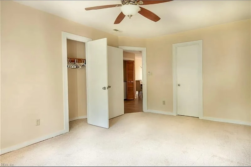 Building Photo - 205 Misty Point Ln