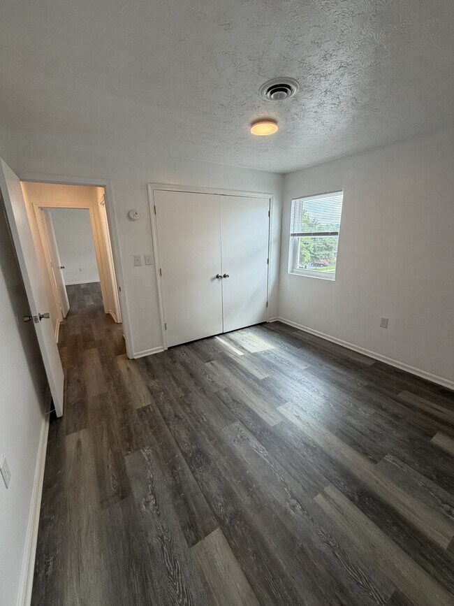 Building Photo - 1207 Clement St