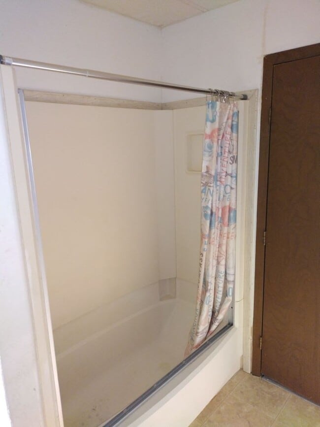 Building Photo - 14528 Annegret Dr