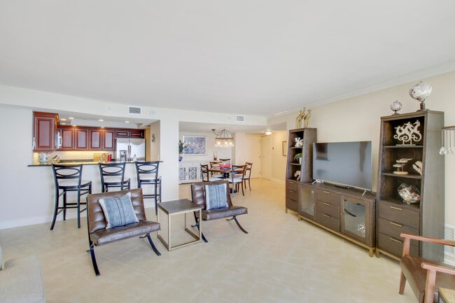 Building Photo - 3000 N Ocean Dr