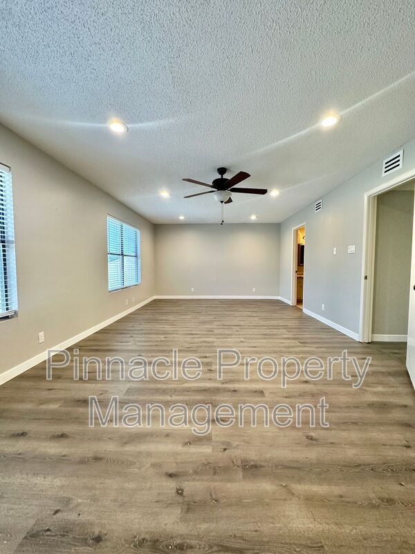 Building Photo - 3602 Gemini Dr