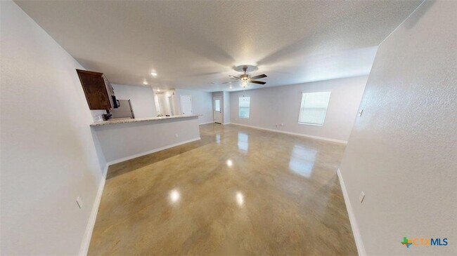 Building Photo - 1608 Tejas Trail