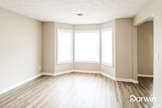 Building Photo - 1811 Harmony Trce