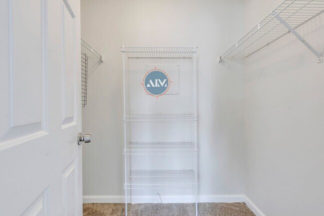 Building Photo - Welcome to 1117 Westbury – Modern Living w...