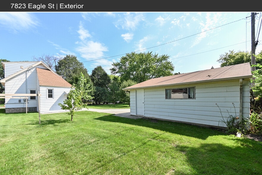 Backyard - 7823 Eagle St