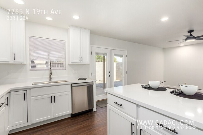 Building Photo - 7765 N 19th Ave