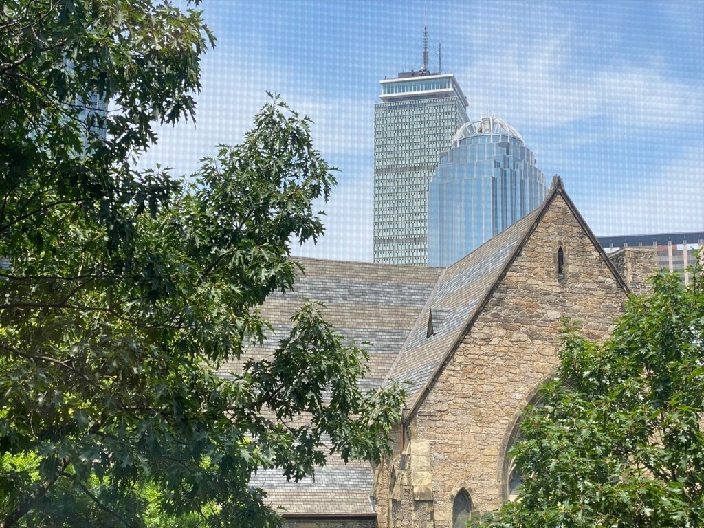 Building Photo - 484 Columbus Ave