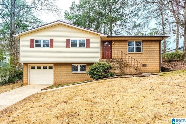 Primary Photo - 506 Vardar Ln