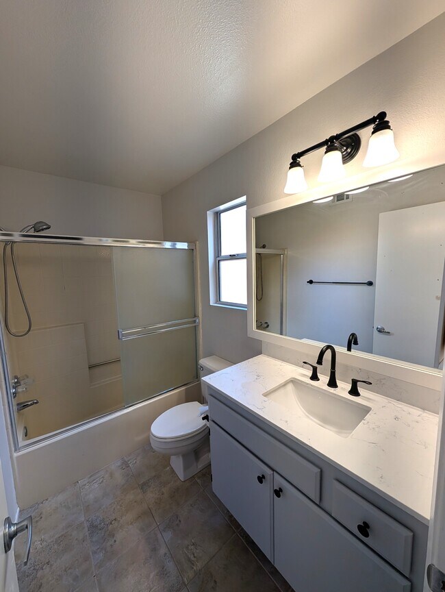 Building Photo - 22649 Copper Hill Dr