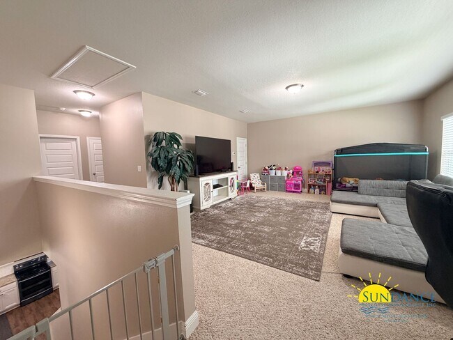 Building Photo - Spacious 4BR Home in Treasure Isle Estates in Navarre!