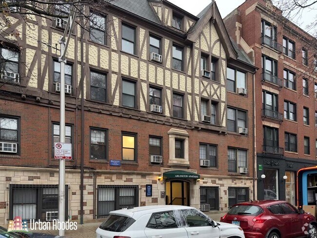 Building Photo - 539 W Arlington