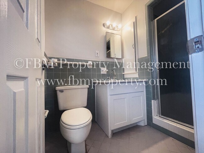 Building Photo - 214 Pensacola Ave