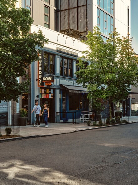 Building Photo - 1424 11th Ave