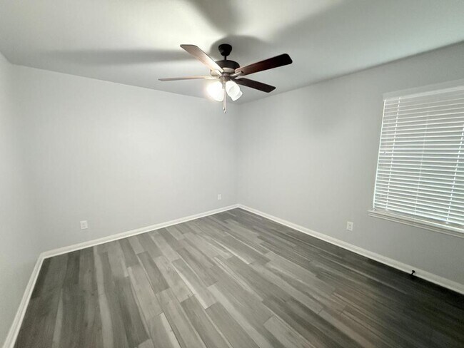 Building Photo - 8301 Grayson Trl