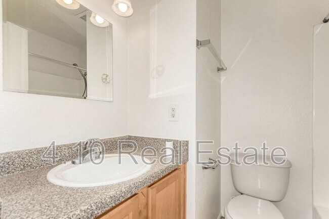 Building Photo - 11640 N 51st Ave