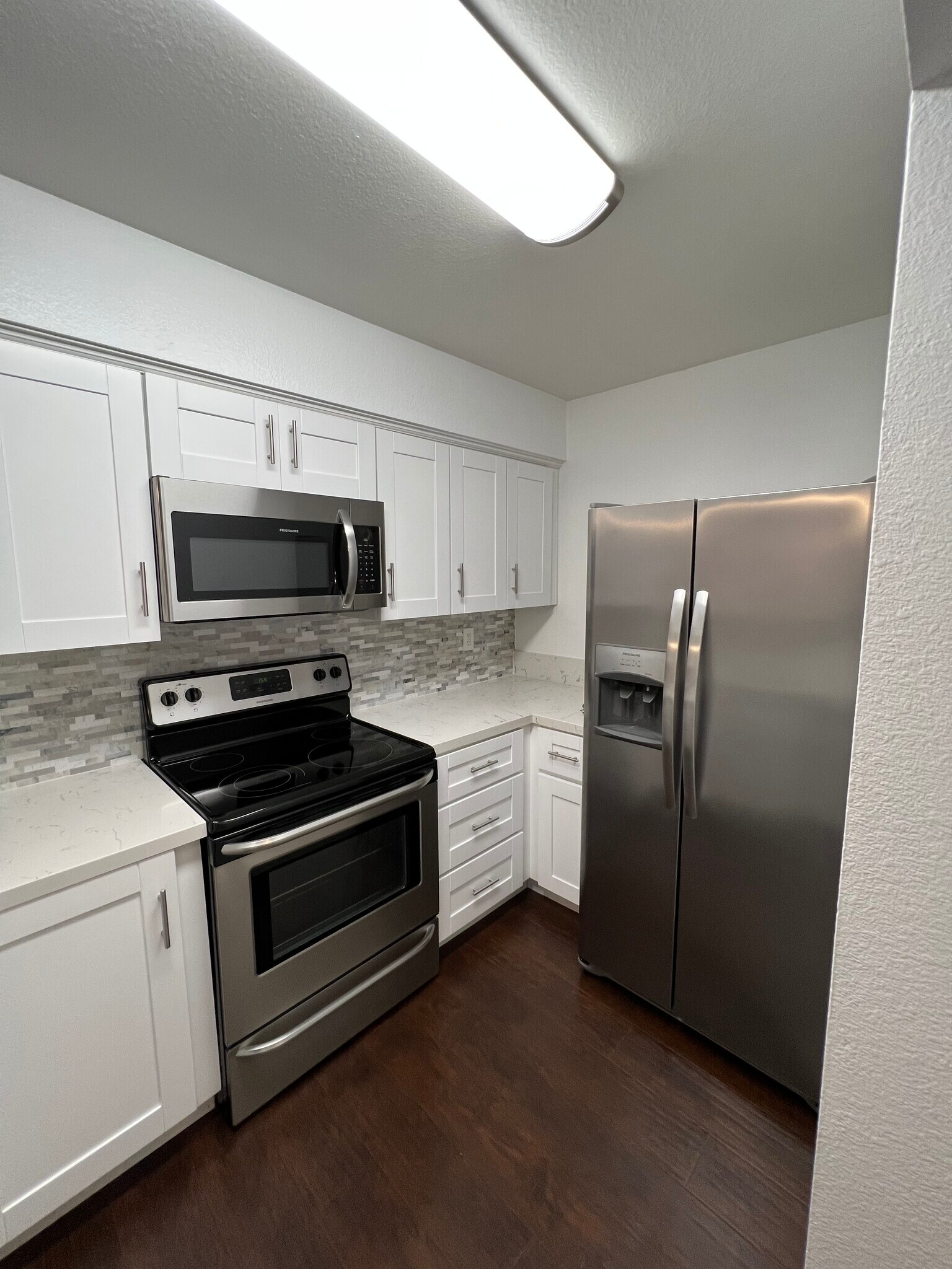 Building Photo - 1375 Caminito Gabaldon