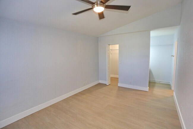 Building Photo - 8120 SW 4th Ct