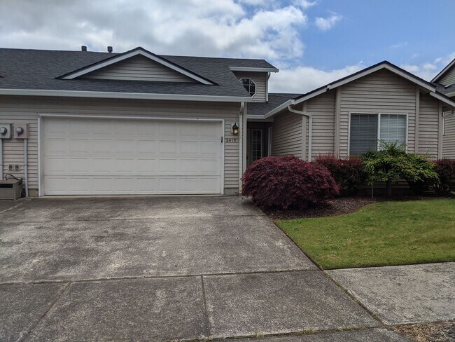 Building Photo - 8419/8421 NE 56th Street