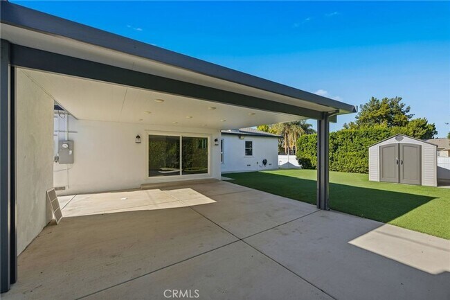 Building Photo - 6658 Kosturas Pl