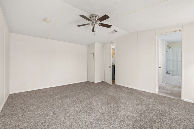 Building Photo - 3301 County Rd 547