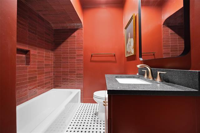 Building Photo - 5623 McCommas Blvd