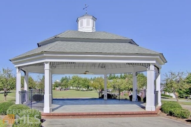 Building Photo - 7735 Country Pass