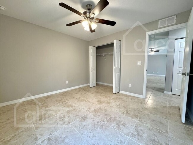 Building Photo - 3271 Hale Ave