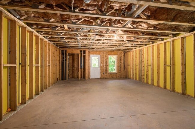 Building Photo - 2826 Laurel Ridge Cir
