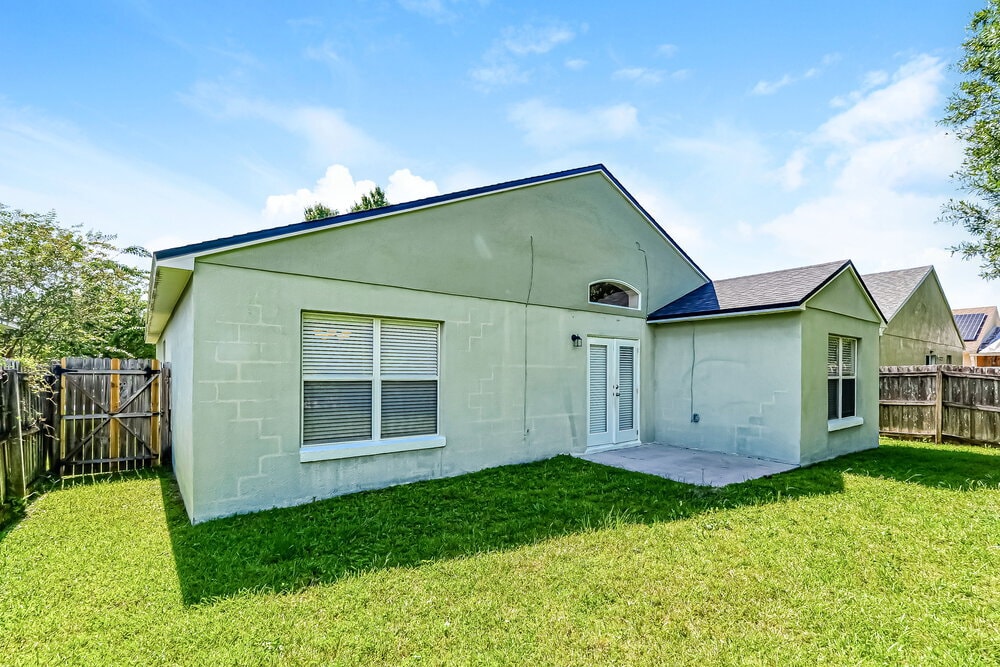 Building Photo - 10924 Pinewood Cove Ln