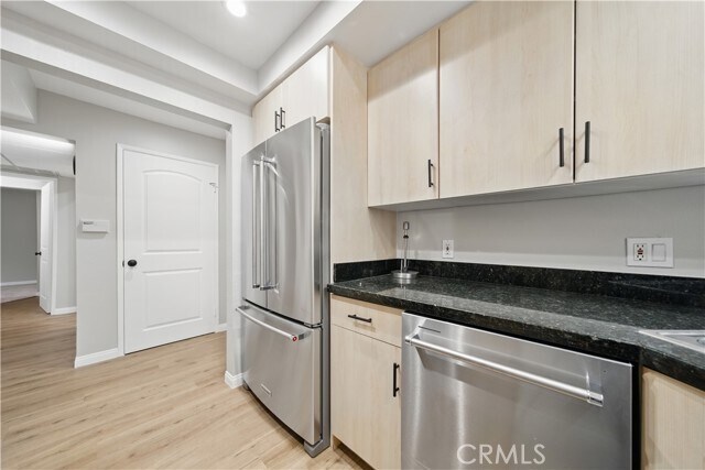 Building Photo - 7826 Topanga Canyon Blvd