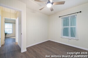 Building Photo - 118 Aganier Ave