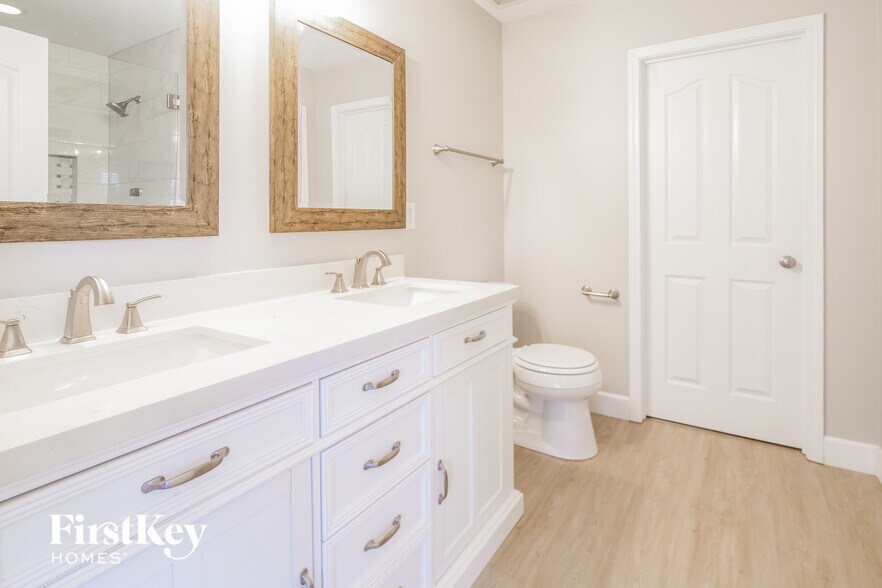 Building Photo - 7023 Lanier St