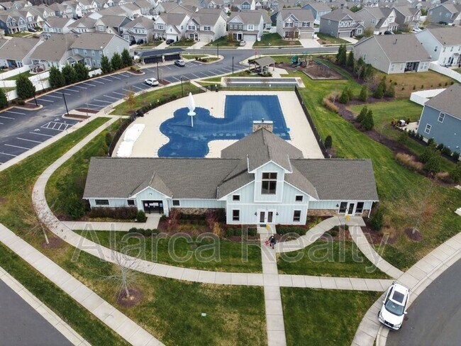 Building Photo - 147 Cherry Birch St