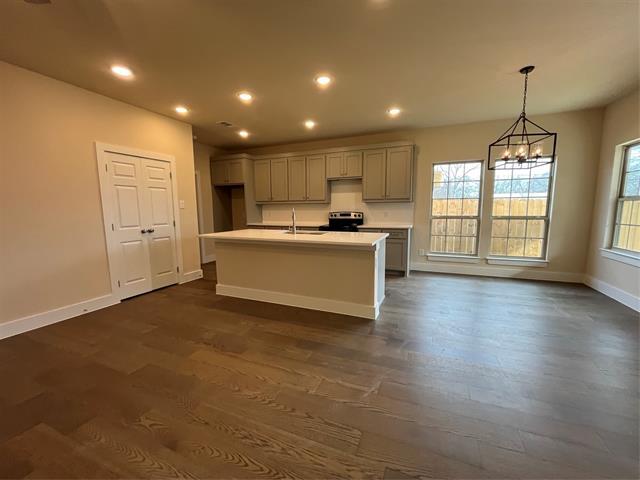 Building Photo - 4203 Pickett St