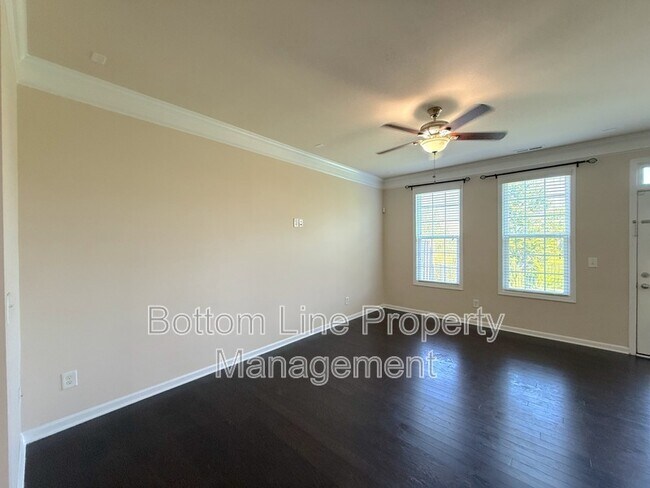 Building Photo - 9625 Camberley Ave NW