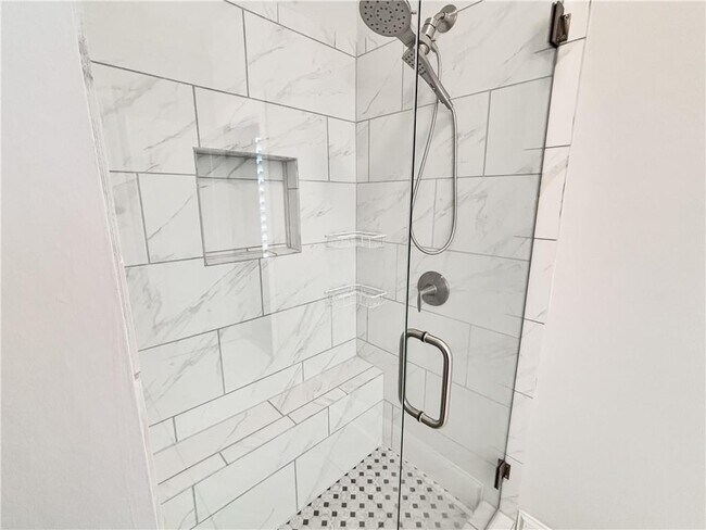 Building Photo - 300 Meadow Mill Way