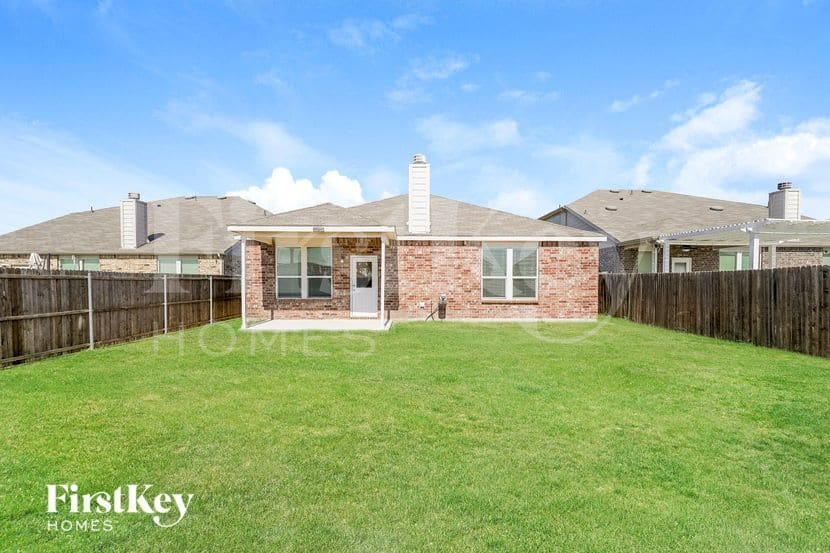 Building Photo - 713 Jonius Creek Dr