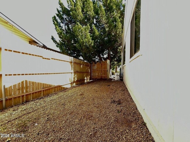 Building Photo - 7800 Spouse Dr