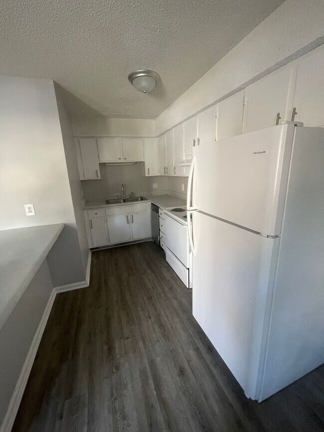 Interior Photo - Harbour Ridge