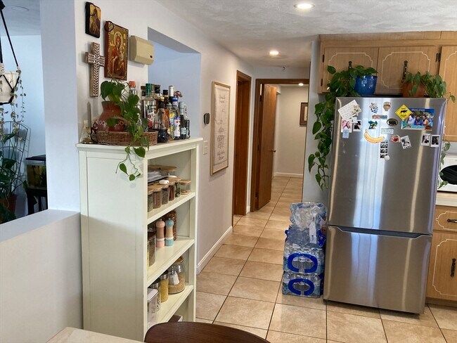 Building Photo - 25 Cleveland St