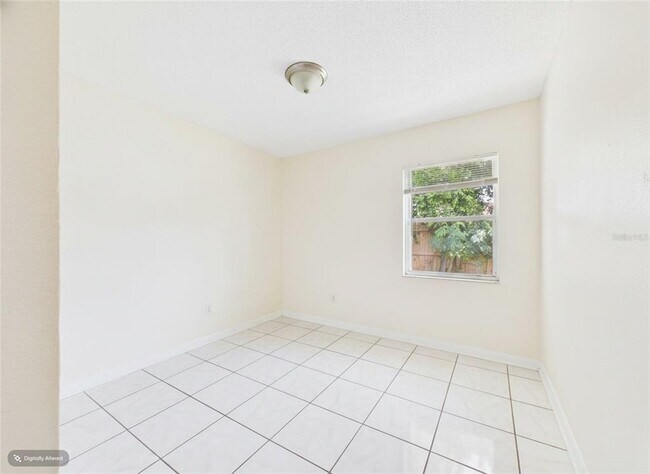 Building Photo - 1411 E 109th Ave