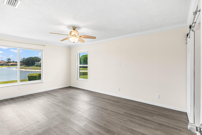 Building Photo - 12235 Forest Greens Dr